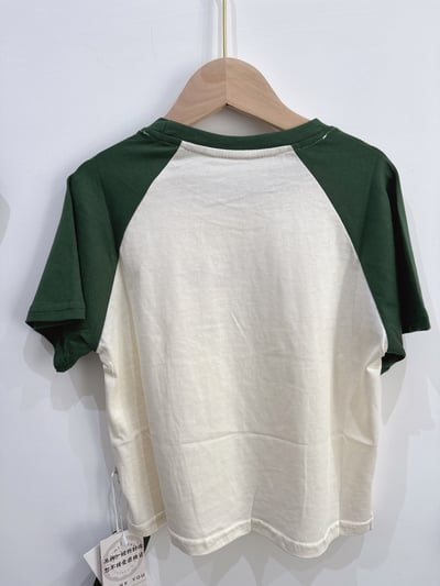 【HONE BABY｜綠色拼接袖萌狗｜短T】2