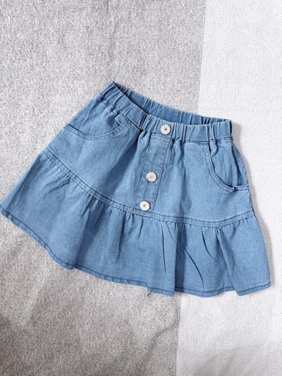 【Daisy flowers雛菊小花丹寧(內有底褲)｜短裙】1