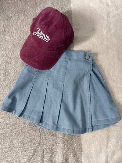 【CLASSIC LIGHT SKORT｜氣質百摺牛仔｜褲裙】3