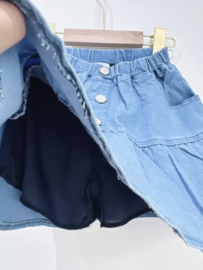 【Daisy flowers雛菊小花丹寧(內有底褲)｜短裙】7