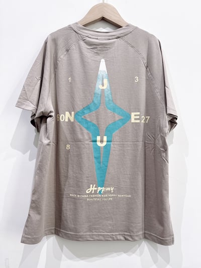 【Direction pointer超柔前英文後指針｜短T】2