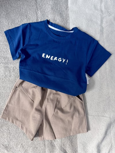 【ENERGY!｜簡約英字母莫蘭迪藍｜短T】6