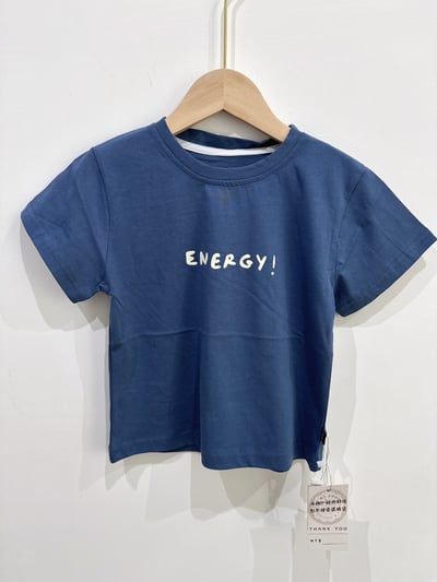 【ENERGY!｜簡約英字母莫蘭迪藍｜短T】1