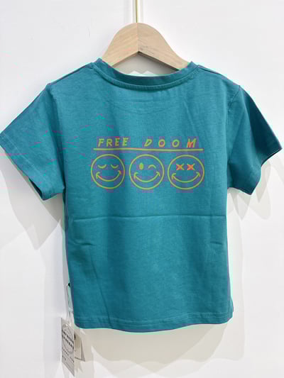 【WINK SMILE｜正反兩面笑臉湖綠色｜短T】1