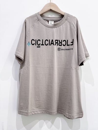 【Direction pointer超柔前英文後指針｜短T】1