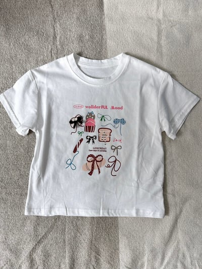 【WONDERFUL MOOD｜手繪蝴蝶結白色｜短T】3