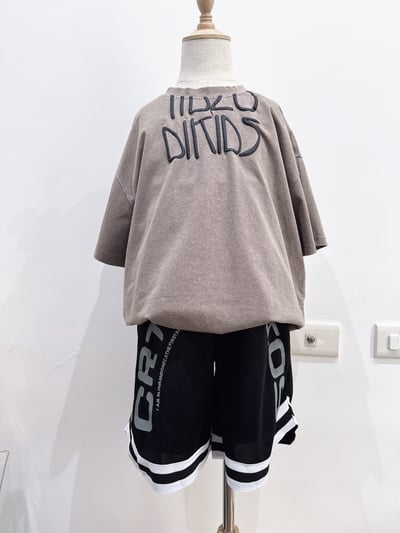 【CRTHLY STUDIO拼字印花運動｜短褲】4