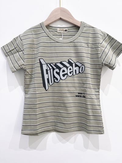 【Article letters抹茶條紋字母立體感｜短T】1