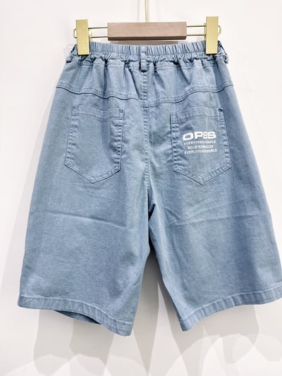 【Denim casual輕薄款丹寧簡單印字｜短褲】2