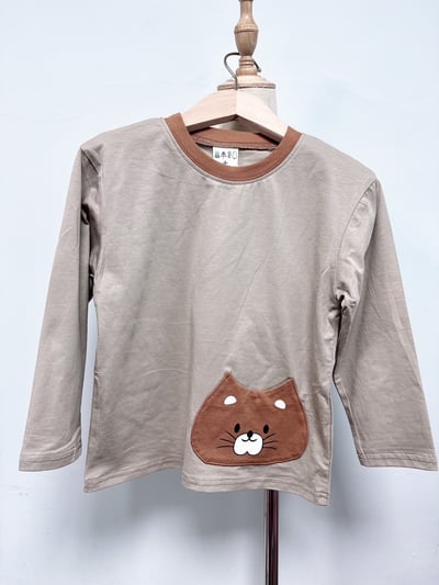 【Cat Pocket 韓系◆精棉◆咖綠色.可愛貓咪小口袋｜薄長T】1
