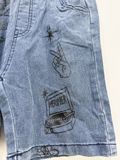 【Street Pattern塗鴉感潮流牛仔｜短褲】5