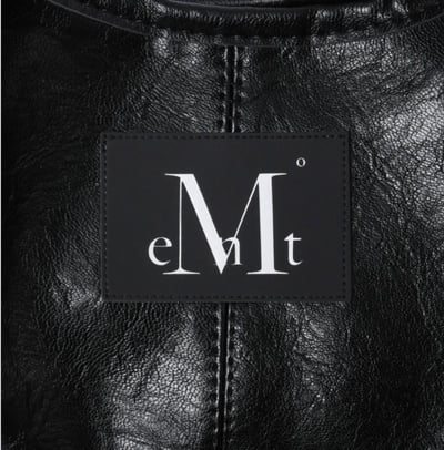 韓國 Mucent 新月皮革側背包 附可拆式小收納袋3