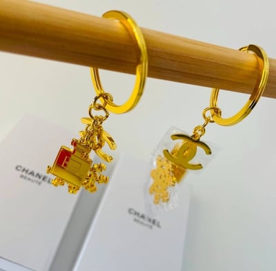 Chanel 2024聖誕限定鑰圈3