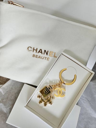Chanel 2024聖誕限定鑰圈6
