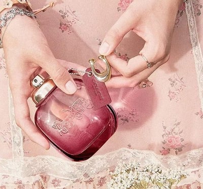 COACH 4入小香禮盒 4.5ml*4入(芙洛麗+曠野玫瑰+時尚戀紅+逐夢暮光）4