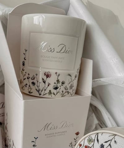 【Dior 迪奧】Miss Dior 花漾迪奧香氛蠟燭 85g2