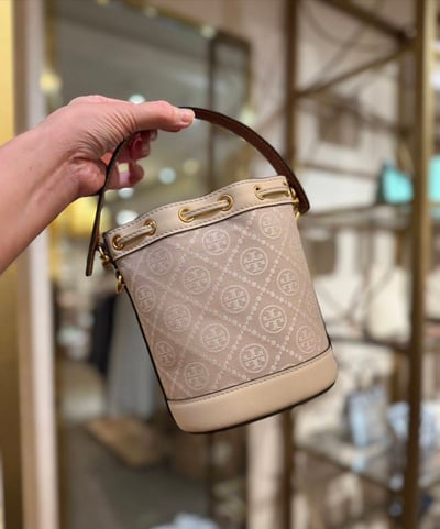 🇺🇸 Tory Burch 專櫃款 經典白色拼老花迷你水桶包（已匯款訂金）2