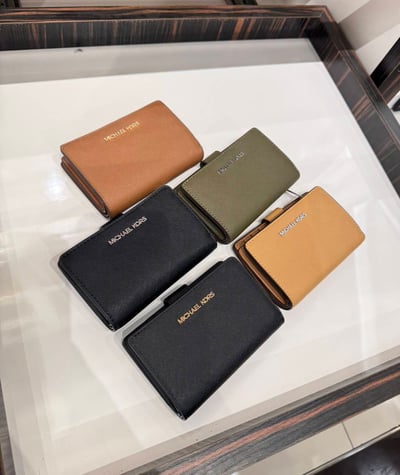 美國代購－Michael kors 經典中夾1