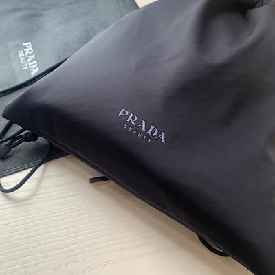 Prada 普拉達 雙面抽繩背包4