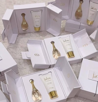 DIOR 迪奧 真我宣言 女性淡香精 香氛禮盒組  （淡香精 5ML＋身體乳 20ML）1