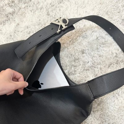 Calvin Klein 大號Hobo腋下包3