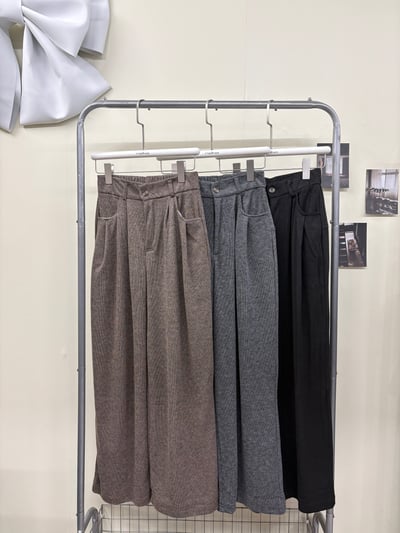 熱賣款混色直紋糯米寬褲(後鬆緊)1