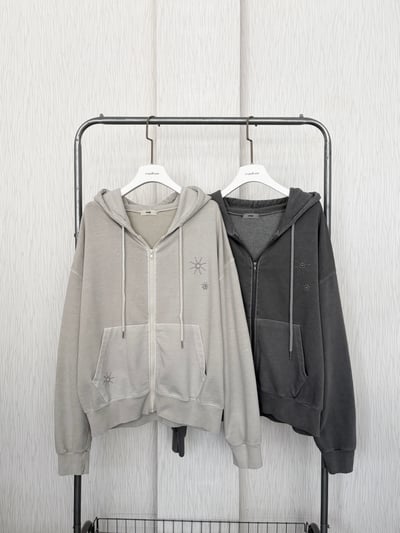 正韓🇰🇷水鑽小星芒水洗連帽外套 加寬闊腿褲4