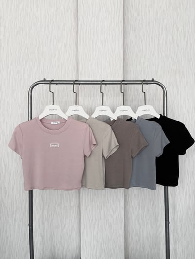 蕾絲小標軟綿短版T5