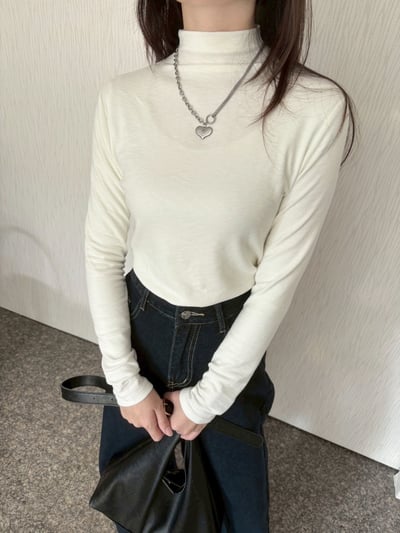 【換季特賣】薄款羊絨微立領上衣7