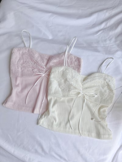 淡奶甜美風蕾絲蝴蝶結細肩背心1