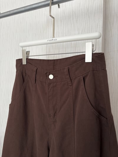 磨砂可可色軟薄牛仔鯊魚彎刀褲7