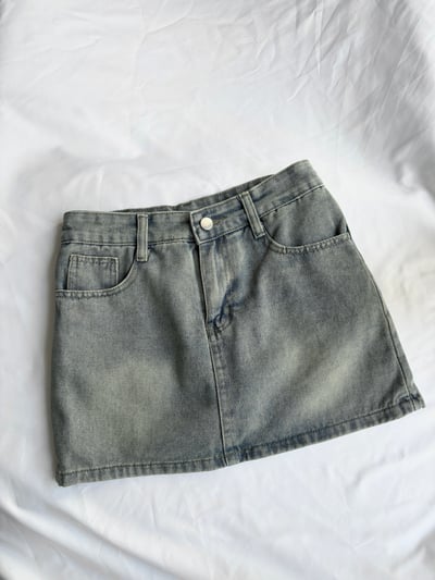 超好穿.ᐟ 復古高腰貼身薄軟牛仔褲裙1