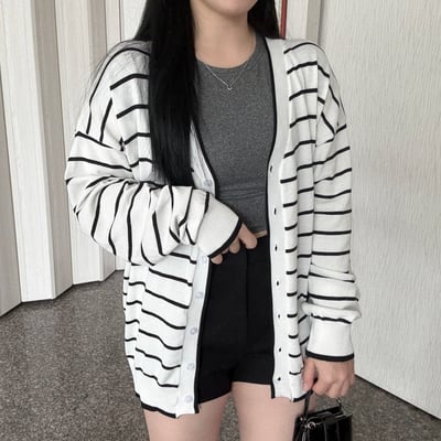 寬鬆橫條紋薄針織罩衫2