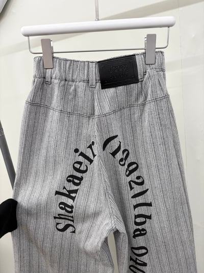 黑白直線後字母直筒寬褲(後鬆緊)4