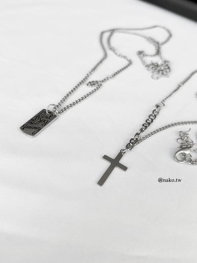 【限量現貨】十字架字母鐵片1+1項鍊4