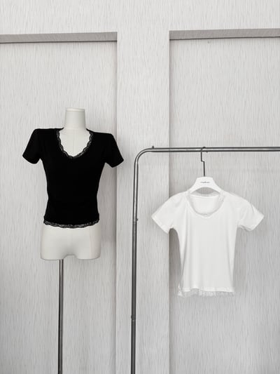 訂製款⊹V領蕾絲花邊素面腰身棉質上衣1