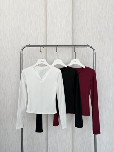 【限量現貨】春夏款 直坑紋高彈性透氣開V長袖上衣2