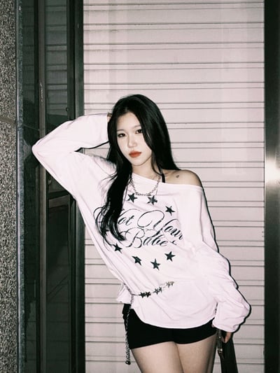 Not your Babe🇰🇷美式復古星環落肩寬鬆長袖上衣1