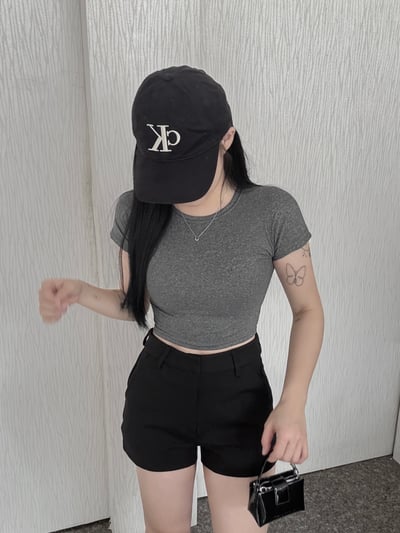 素面飛鼠短袖上衣1