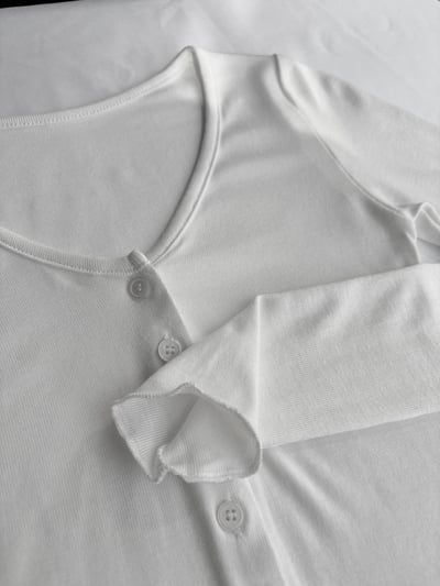 訂製款⊹排扣下U軟綿超彈貼身長袖上衣11