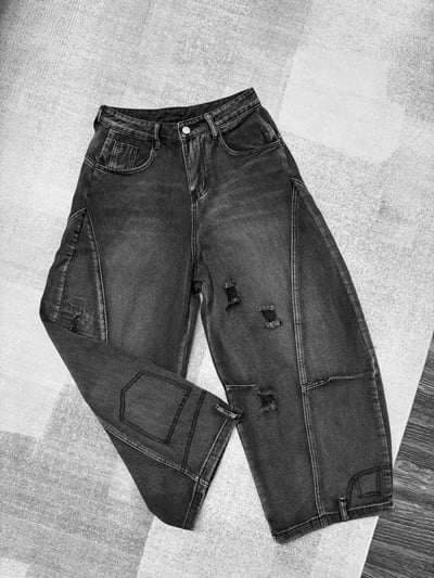 [小個友好] 美式陰影刷破水洗黑牛仔彎刀褲2