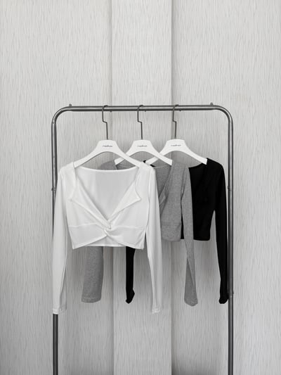 訂製款⊹開V扭結長袖超短版上衣4