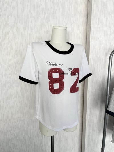 正韓🇰🇷美式校園風82古著磨損感軟綿薄T4