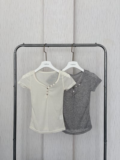 銀釦簍空直紋感透膚短袖軟薄貼身上衣4