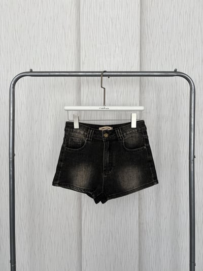 酷辣仿舊感中低腰牛仔短褲3