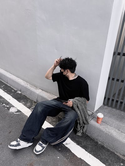 正韓🇰🇷休閒風雙線邊鬆緊抽繩牛仔長褲1