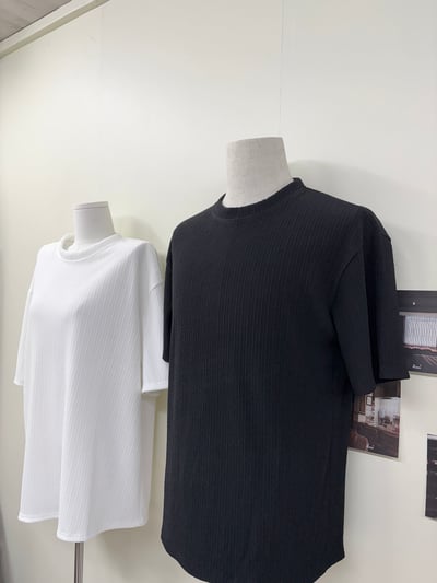 男女皆可⊹圓領直壓紋抗皺T恤3