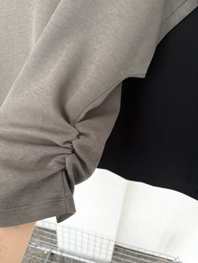 棉花糖女孩必入🇰🇷V領素面飛鼠袖寬鬆收腰薄棉上衣4