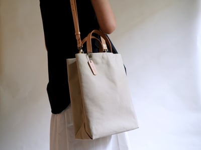 直式蠟包 手提款/皮革背帶款19