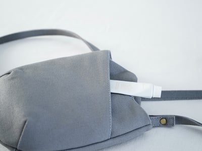 DIY材料包： 鬱金香 貼身小包14